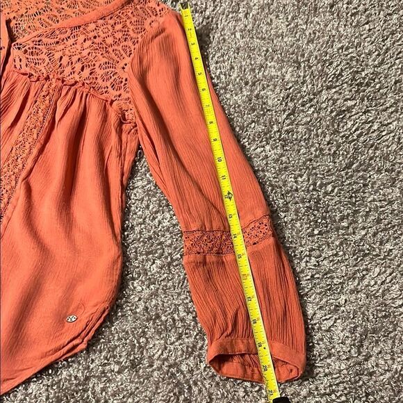 American Eagle Outfitters Coral Lace Blouse - Picture 5 of 6